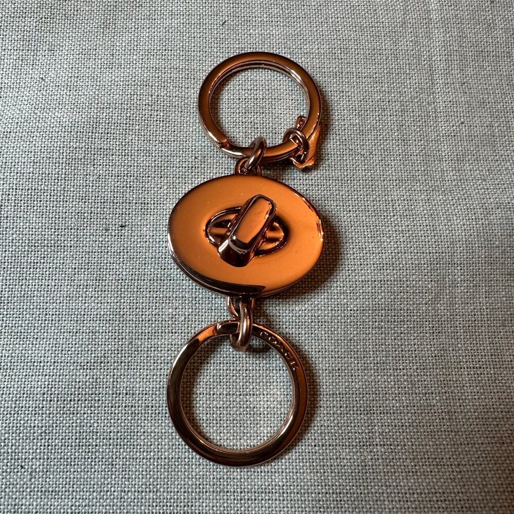 Coach Valet Rose Gold Turnlock Key Fob Keychain